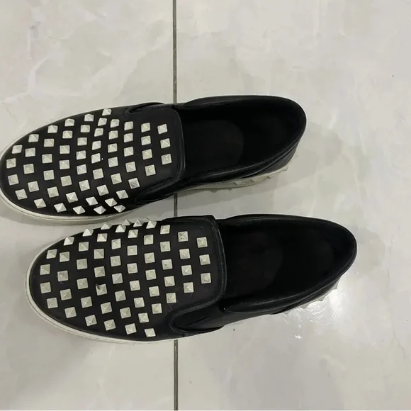 VALENTINO ROCK SLIP ON SNEAKERUs Sz 9